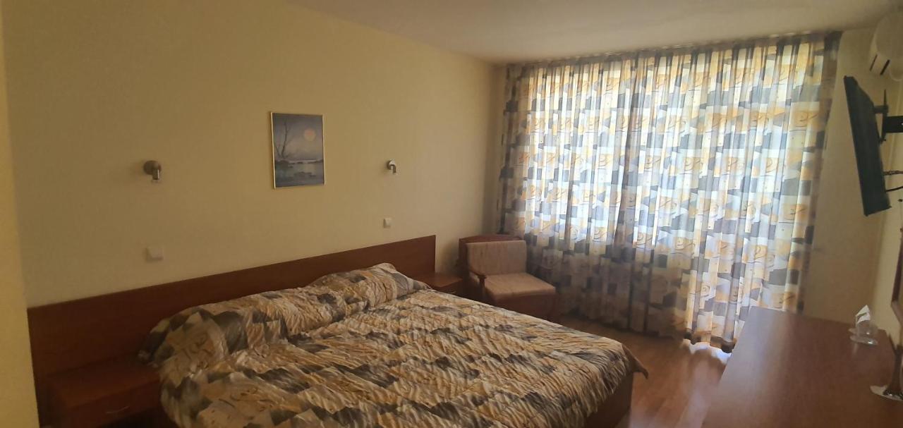 Diamond Hotel Primorsko Eksteriør billede